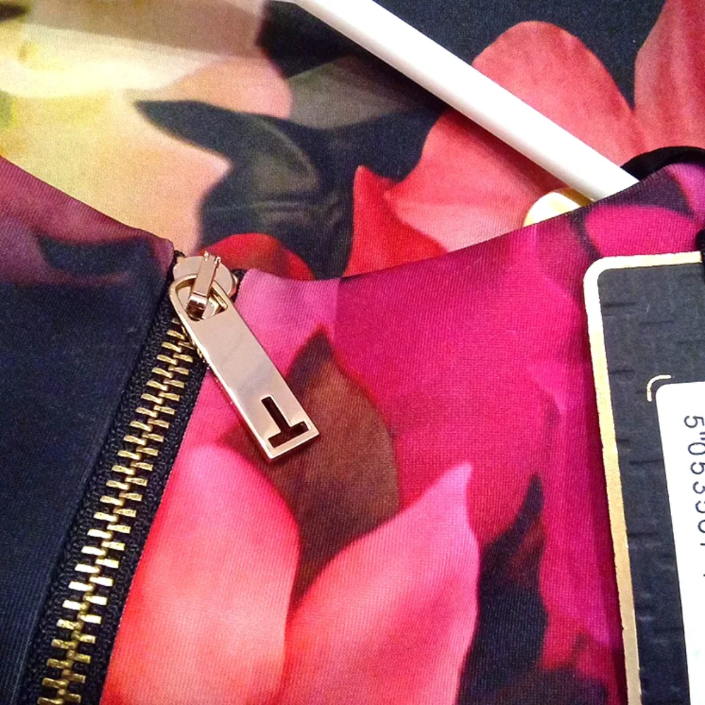 NWT! Ted Baker Catina Cascading Floral Sheath Ted 1(US 4) - Picture 14 of 15